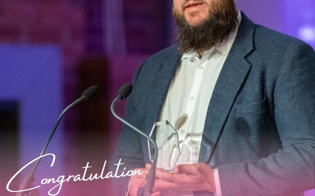 Swan Song Founder Wins “Creative Impact” Award